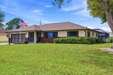 1400 Piedmont Rd, Venice, FL 34293