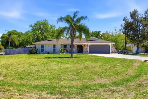 5251 Bunyan St, Sarasota, FL 34232