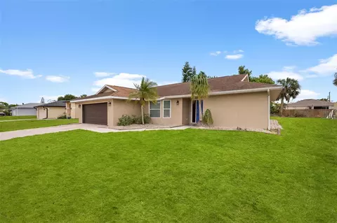 7044 Denmark St, Englewood, FL 34224