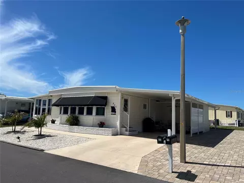 820 Trento, Venice, FL 34285