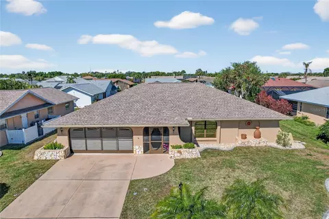 5852 Lincoln Rd, Venice, FL 34293