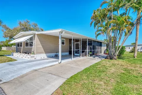 349 Longwood Dr, Venice, FL 34285