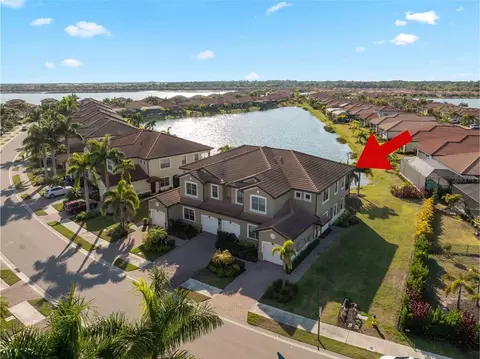 121 Porta Vecchio Bnd #202, Nokomis, FL 34275