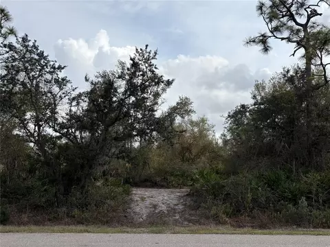 29181 Defiance Ave, Punta Gorda, FL 33982