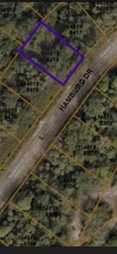 Hamburg Drive, North Port, FL 34288