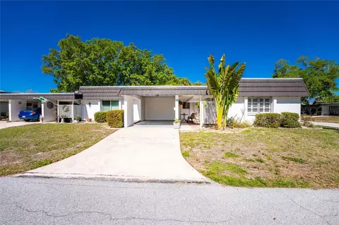 3972 Overlook Bnd #28, Sarasota, FL 34232
