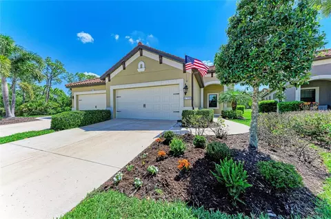 328 Casalino Dr, North Venice, FL 34275