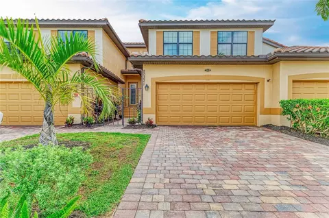 20221 Ragazza Cir #202, Venice, FL 34293