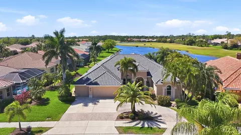 3323 Lakeview Ln, North Port, FL 34287