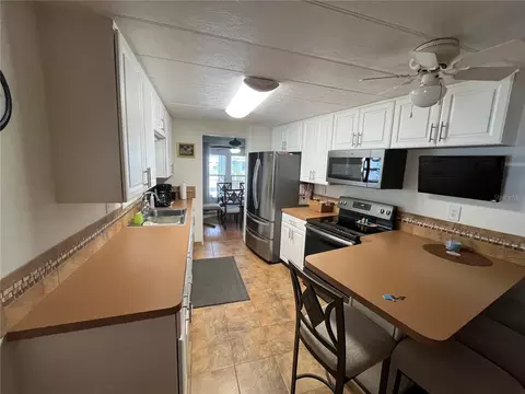 Undisclosed, Venice, FL 34285 photo 15
