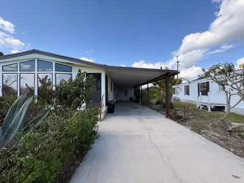6767 San Casa Dr #35, Englewood, FL 34224