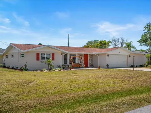 1321 Fir Ave, Venice, FL 34285