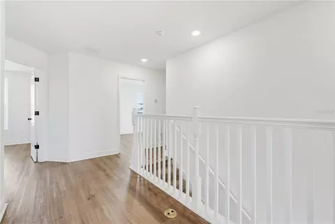 Entry Way - 9395 Sandy Bluffs Cir, Parrish, FL 34219 photo 10 of 11