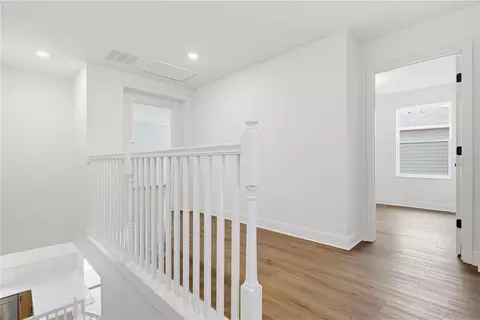 Entry Way - 9395 Sandy Bluffs Cir, Parrish, FL 34219 photo 8 of 11