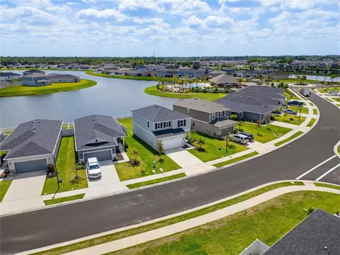 View/Area - 9395 Sandy Bluffs Cir, Parrish, FL 34219 photo 8 of 10