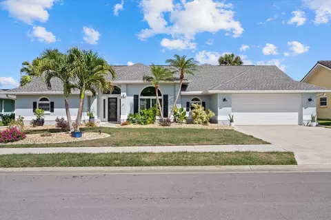 550 Silk Oak Dr, Venice, FL 34293