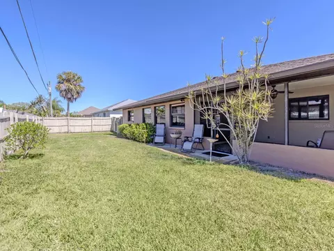 Exterior - 2972 Argyle Rd, Venice, FL 34293 photo 1 of 9