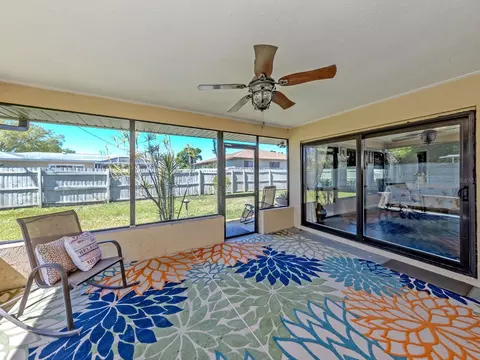 Exterior - 2972 Argyle Rd, Venice, FL 34293 photo 3 of 9