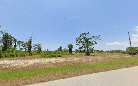 82 Masthead Rd, Placida, FL 33946