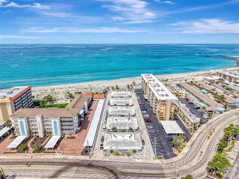 1205 Tarpon Center Dr #E2, Venice, FL 34285