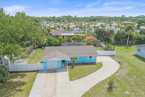 5032 Linda St, Venice, FL 34293
