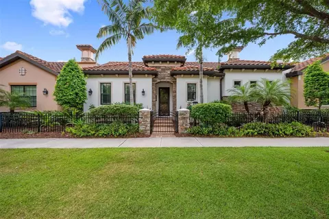 134 E Tampa Ave, Venice, FL 34285