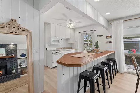 Kitchen - 5868 Denison Dr, Venice, FL 34293 photo 5 of 8