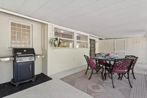 Exterior - 5868 Denison Dr, Venice, FL 34293 photo 9 of 20