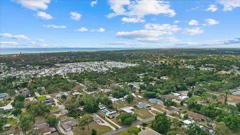 View/Area - 5868 Denison Dr, Venice, FL 34293 photo 1 of 5