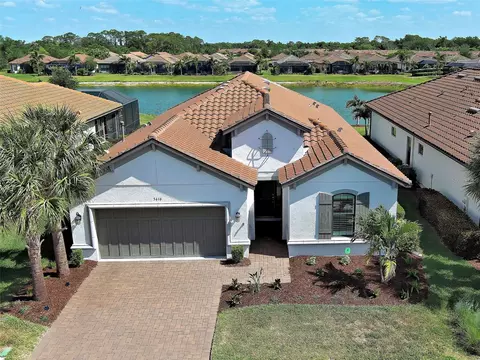 5616 Scarlotti St, Nokomis, FL 34275