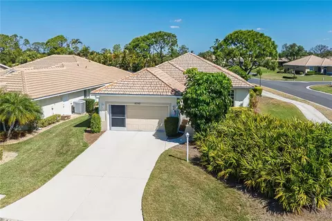 8390 Parkside Dr, Englewood, FL 34224