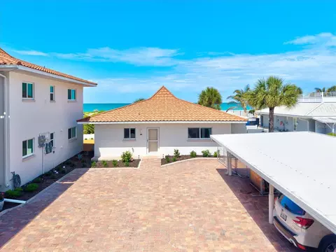 1200 Tarpon Center Dr #1, Venice, FL 34285