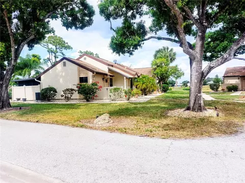 5600 Niblick Pl, North Port, FL 34287
