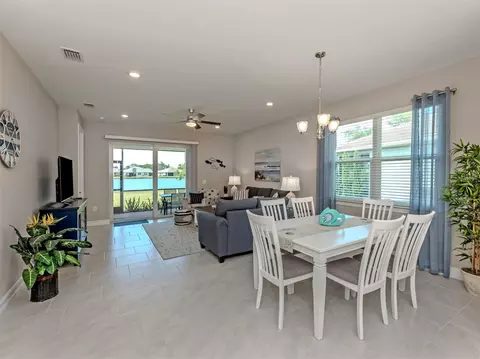 Dining - 749 Ibiza Loop, Venice, FL 34292 photo 3 of 3