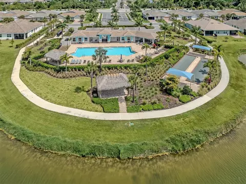 View/Area - 749 Ibiza Loop, Venice, FL 34292 photo 4 of 8