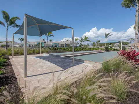 Exterior - 749 Ibiza Loop, Venice, FL 34292 photo 10 of 15