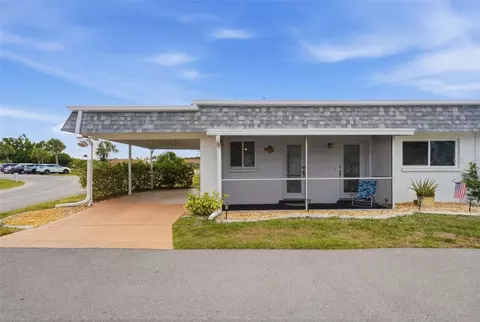 690 Circlewood Dr #W8, Venice, FL 34293