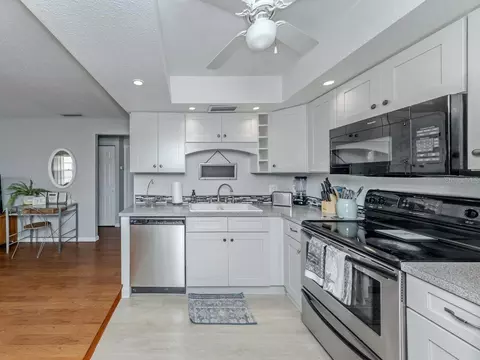 Kitchen - 400 Base Ave E #227, Venice, FL 34285 photo 1 of 4