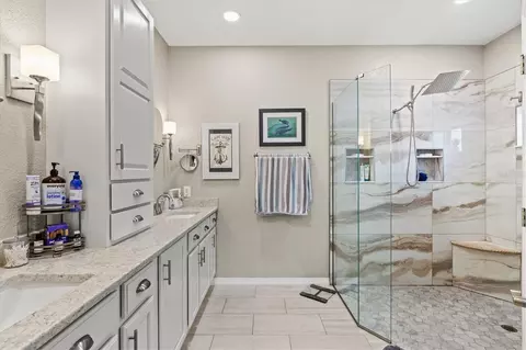 Bath - 2191 Chenille Ct, Venice, FL 34292 photo 1 of 4
