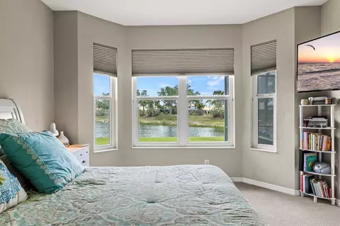 Bedroom - 2191 Chenille Ct, Venice, FL 34292 photo 4 of 9