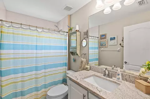 Bath - 2191 Chenille Ct, Venice, FL 34292 photo 4 of 4