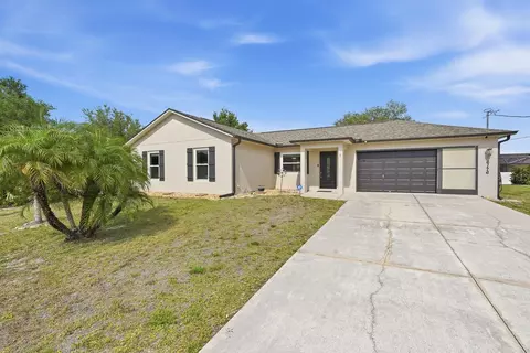 6176 Catalan St, Englewood, FL 34224