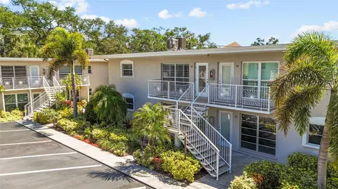 521 W Venice Ave #16, Venice, FL 34285