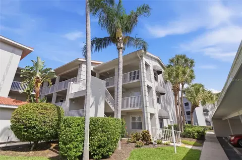 9320 Clubside Cir S #2310, Sarasota, FL 34238