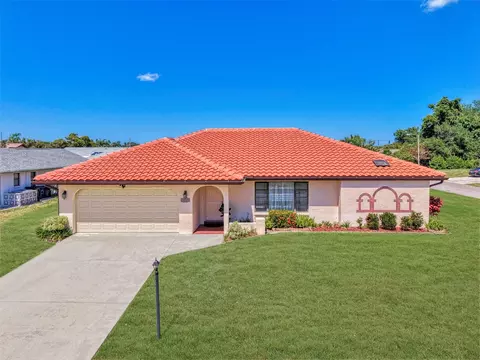 5814 Jackson Ln, Venice, FL 34293