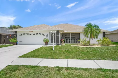 7727 36th Ln E, Sarasota, FL 34243