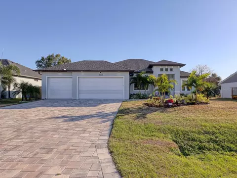 10461 Euston Ave, Englewood, FL 34224