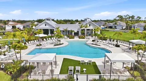 View/Area - 18645 Midsummer Pl, Venice, FL 34293 photo 23 of 25