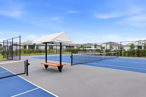 View/Area - 18645 Midsummer Pl, Venice, FL 34293 photo 15 of 25