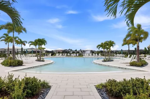 Exterior - 18645 Midsummer Pl, Venice, FL 34293 photo 18 of 20